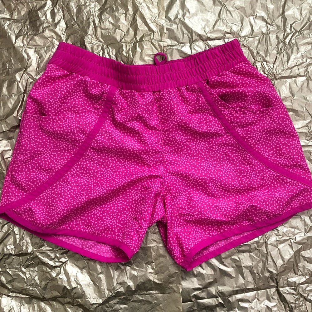 Columbia Hot Pink Triangle Pattern Athletic Shorts